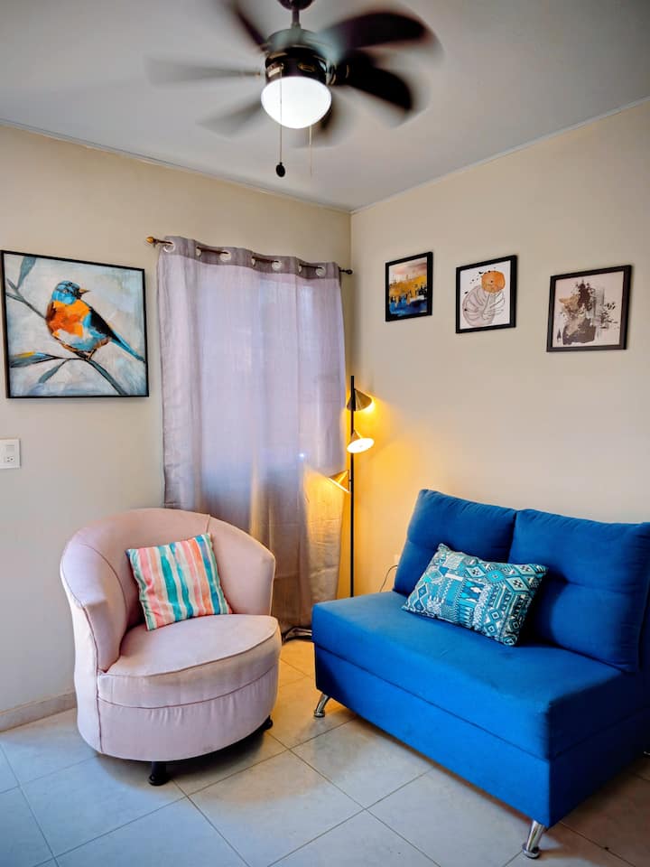 Quincho’s Place | Near Historic Center + Parking - Santa Ana