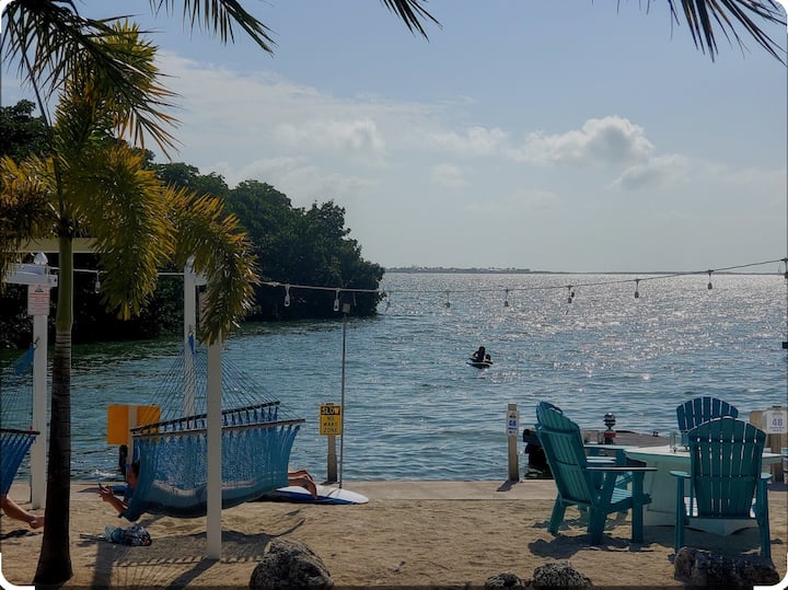 Cozy Camper In Calusa - Key Largo