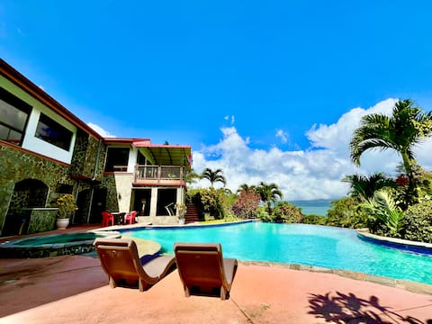 Private Pool, Lake View between Fortuna&Monteverde