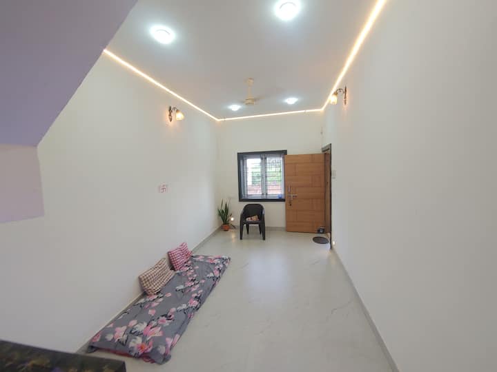 Todkars Villa-stay For A Day, Feel At Home. - Kolhapur