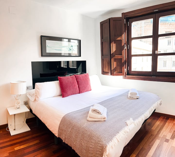 ÁTico Luminoso Con Terraza Privada - Valencia