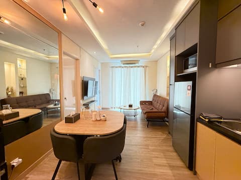 1 BR Luxury CBD Jakarta Haven | Deeta Living
