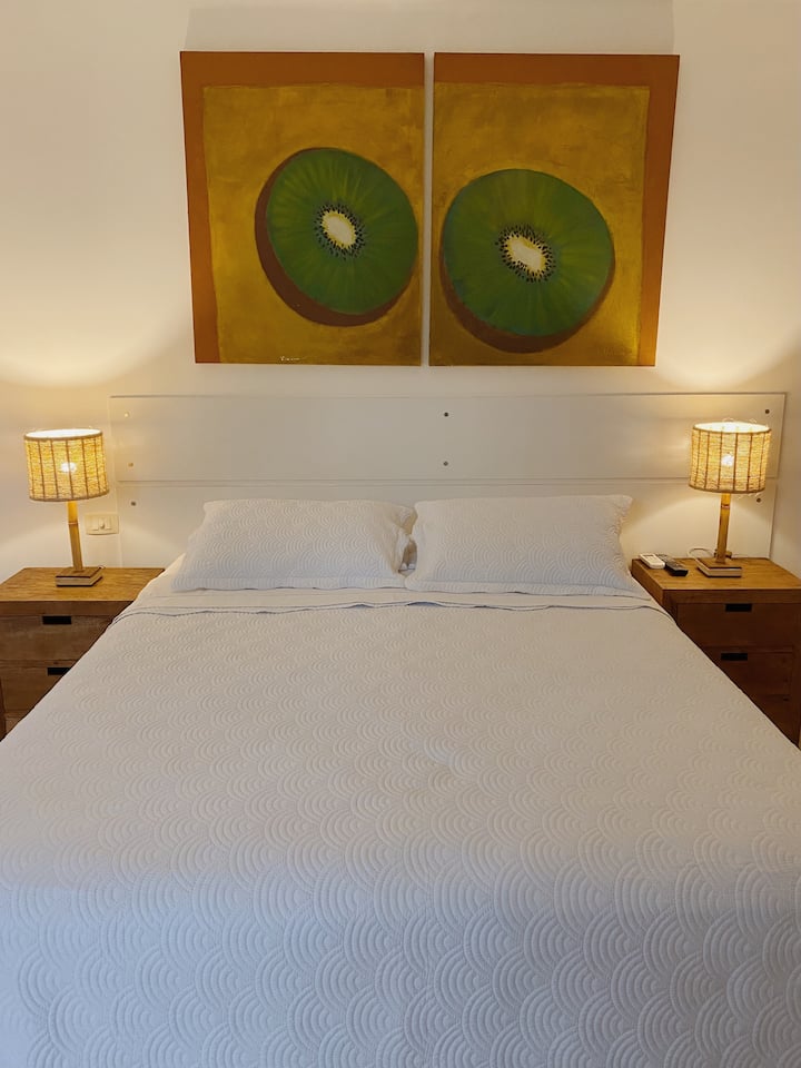 1 ორადგილიანი საწოლი = 2 ადგილი