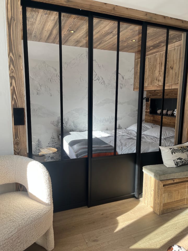 საძინებელი 1