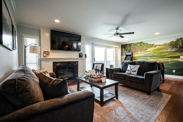 Pinehurst Retreat | Pool | Near Resort & Cradle - Pinehurst, NC