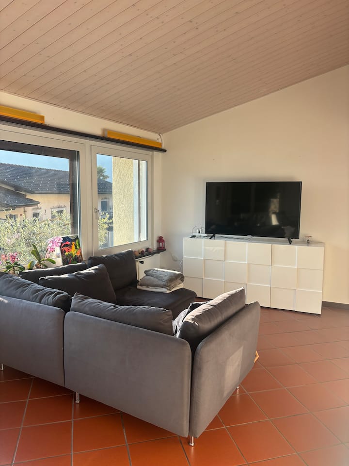 Villa Lake View And Relax, Lago Di Lugano - Rovio
