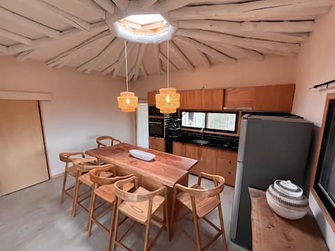 Bright house in La Juanita, relaxation and nature