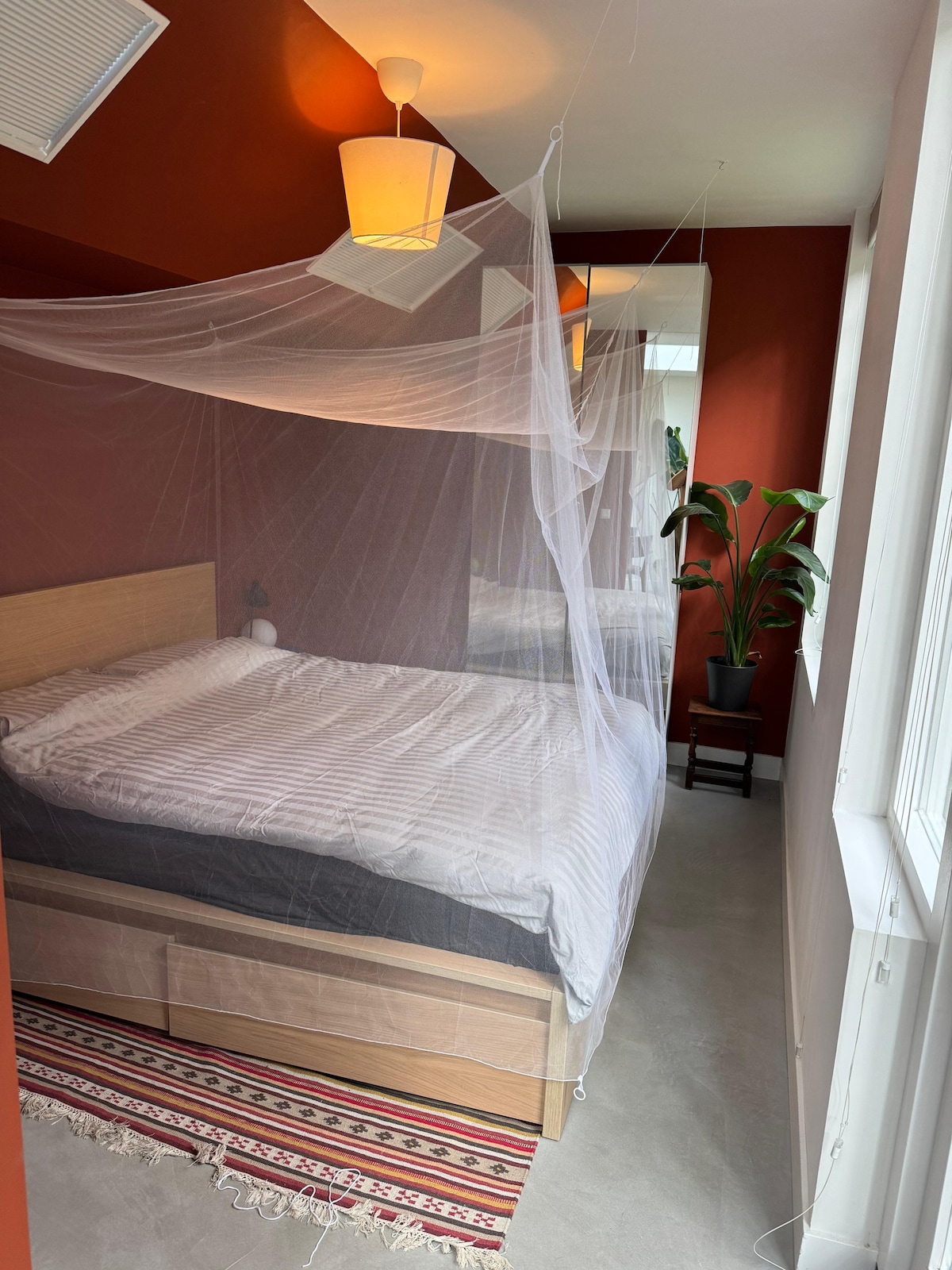 غرفة النوم 1