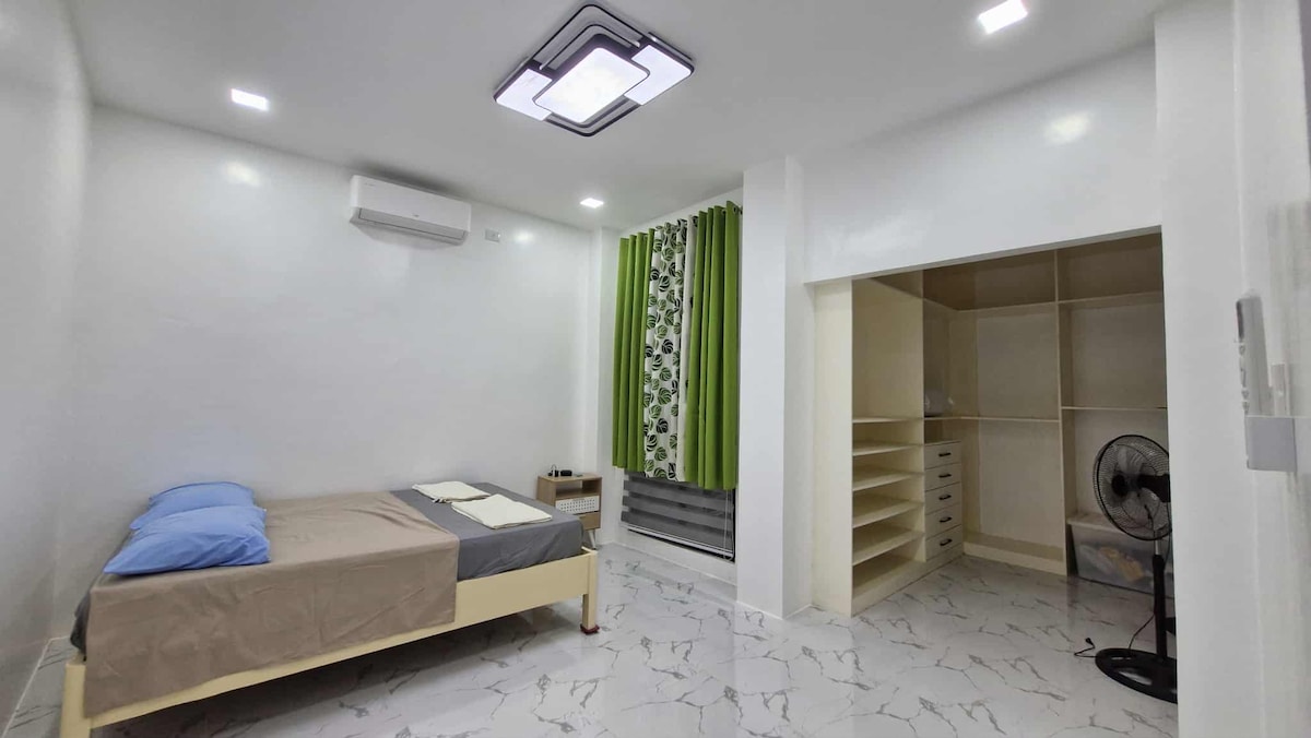 საძინებელი 1