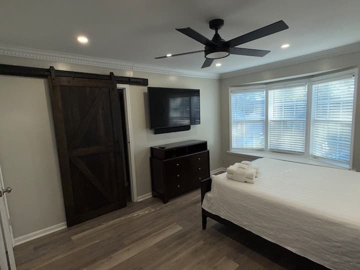 North Charleston Townhouse With Patio - North Charleston, SC