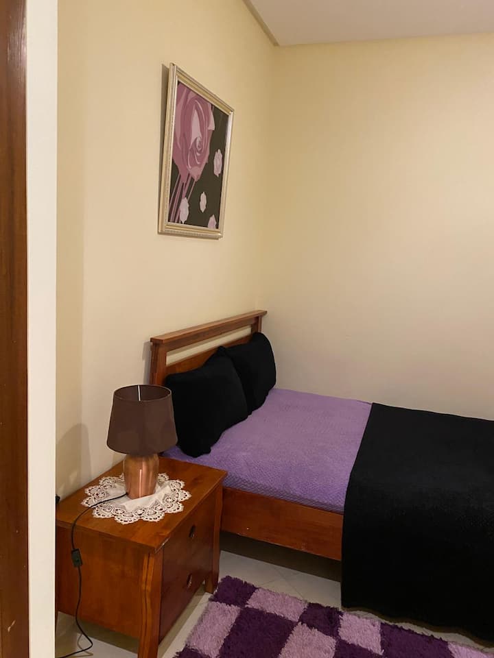 Prostrana glavna spavaća soba s privatnom kupaonicom