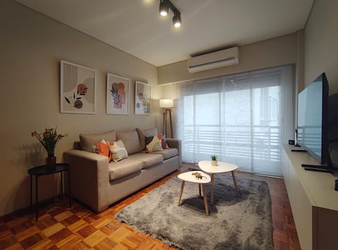 Propiedad de Airbnb exitosa: KD_department Pque. Chacabuco. Warm and bright en Parque Chacabuco