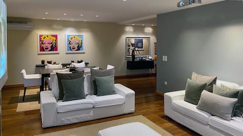 Anúncio popular: Luxury Apartment on Lavadores Beach em Canidelo