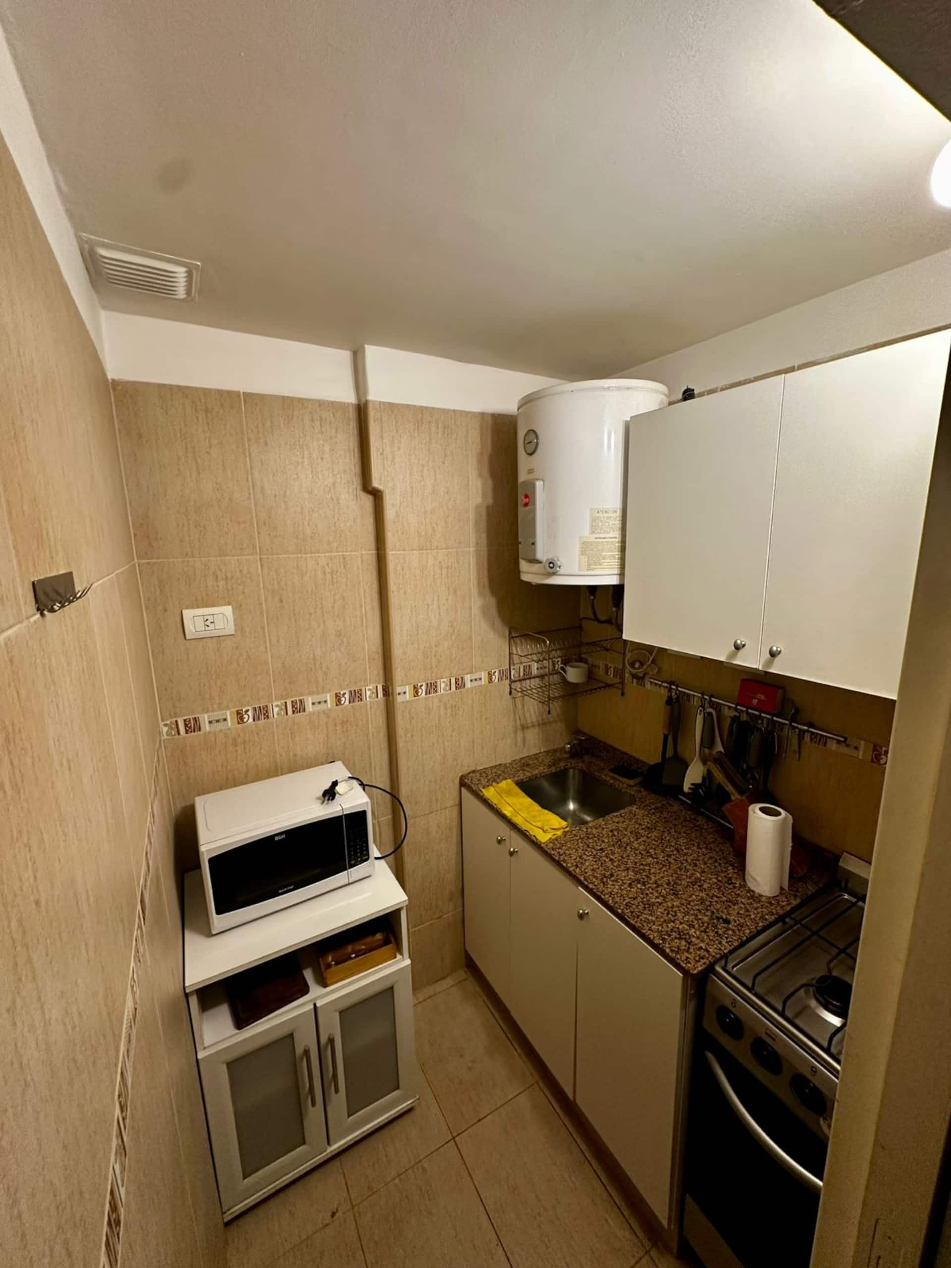 Departamento monoambiente con patio en Vicente López