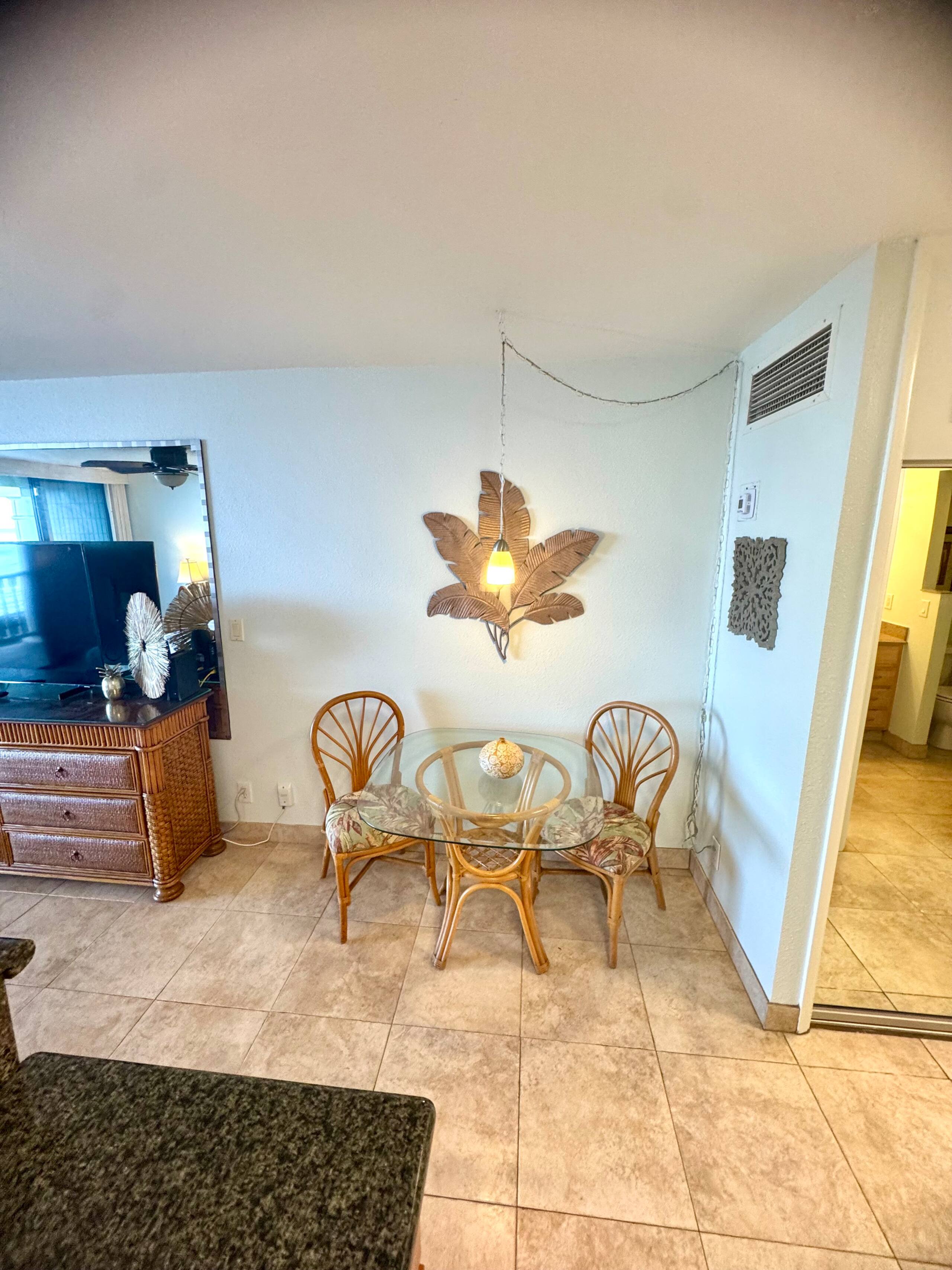 Lahaina Shores Beachfront Ocean Views Paradise - Image 3