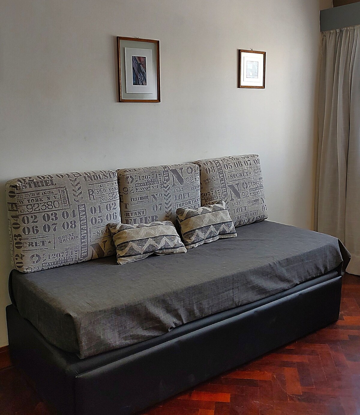 غرفة المعيشة