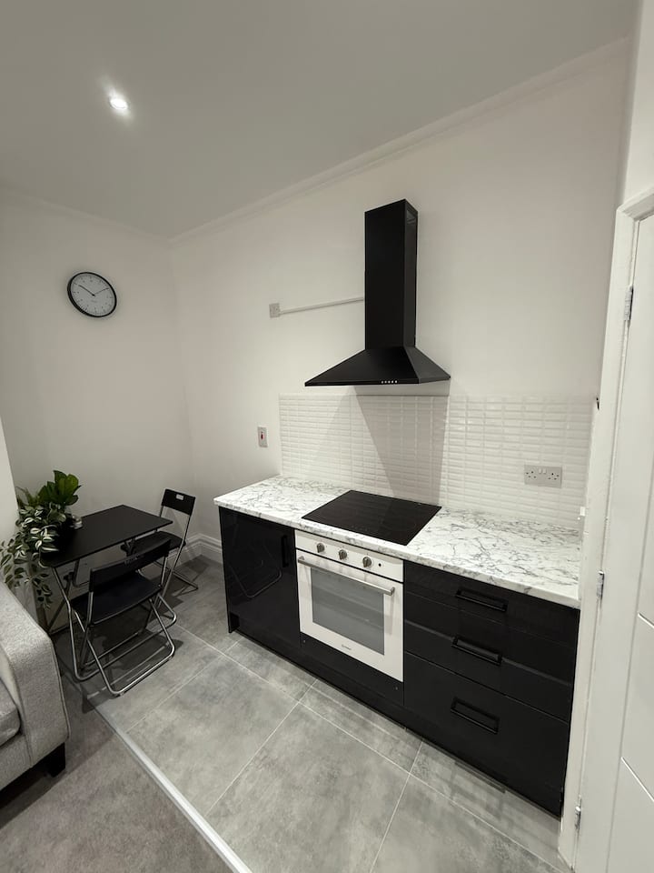 Modern Luxe Studio Flat. - Leicester