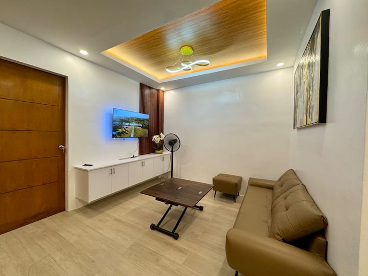 Miguel:apt W/2br Near Beach, Yacht & Inflatable - Olongapo