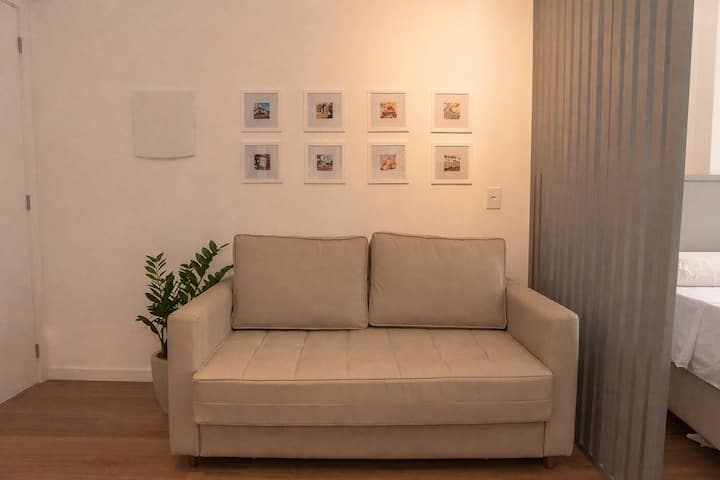 650 meters from the Bus Station / 400 meters from UFV
