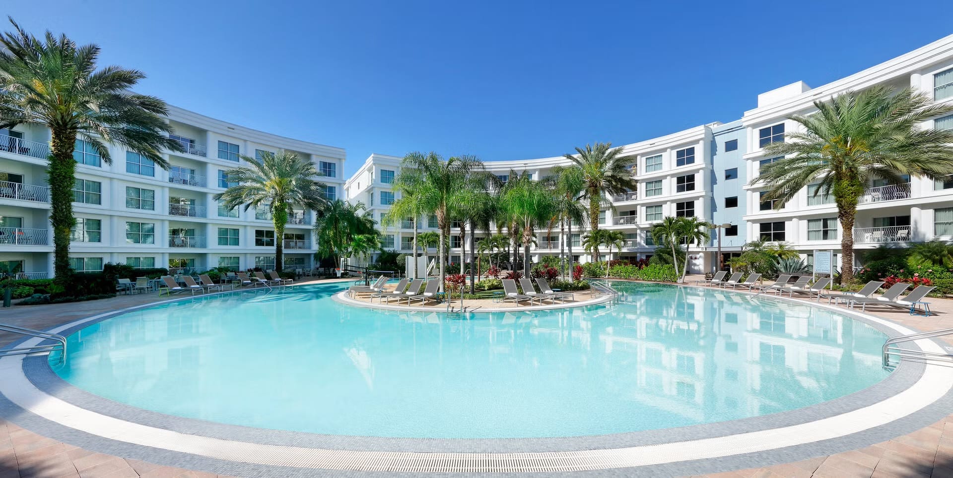 2BR Pool View Suite Near Walt Disney World Resort
