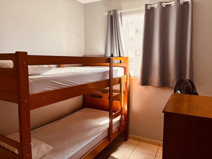 Dhomë gjumi 2