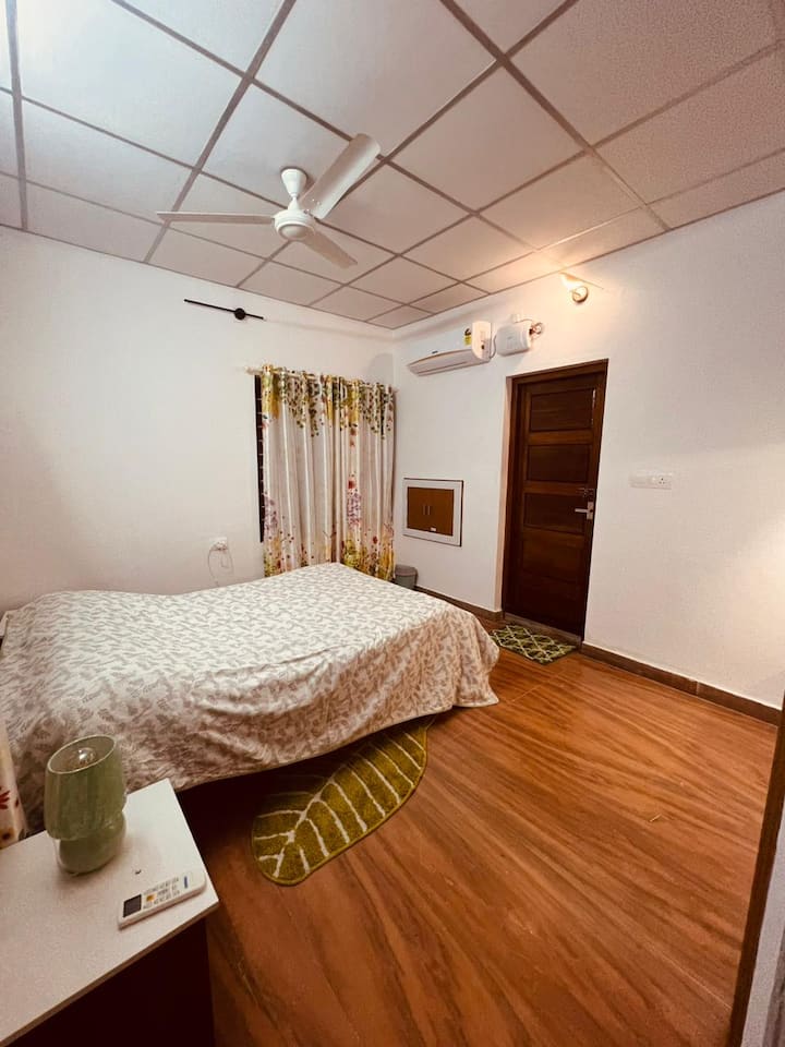 Საძინებელი 1