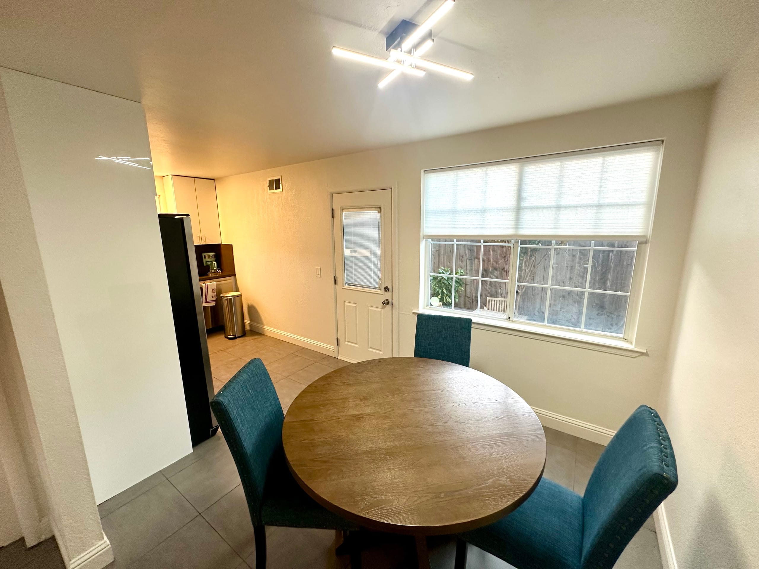 Centrally Located Family Home Near Stanford & SFO - Photo 12
