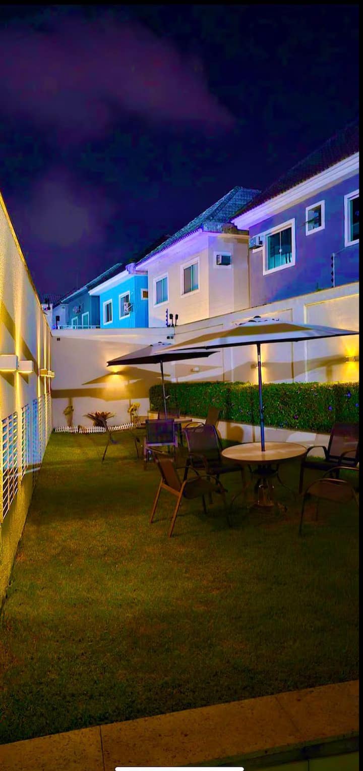 Room With Kitchen Located Across From Shopping. - Recreio