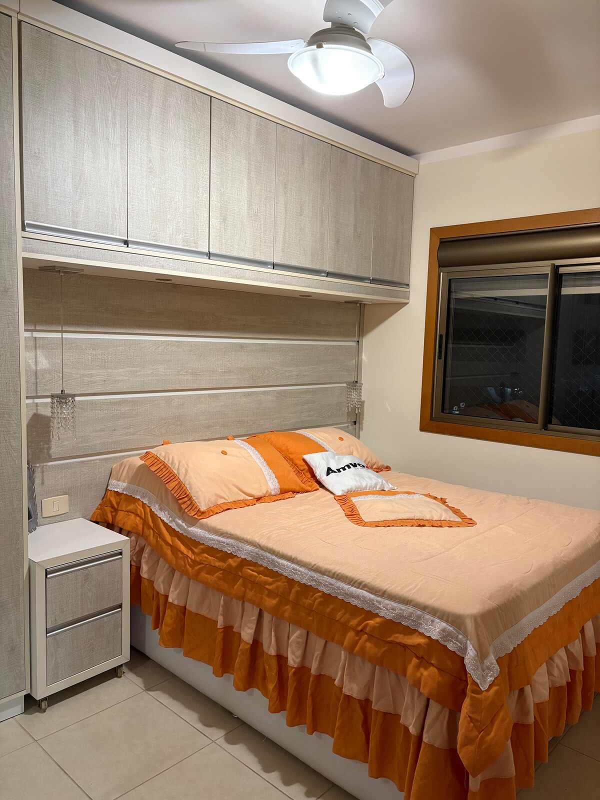 საძინებელი 1