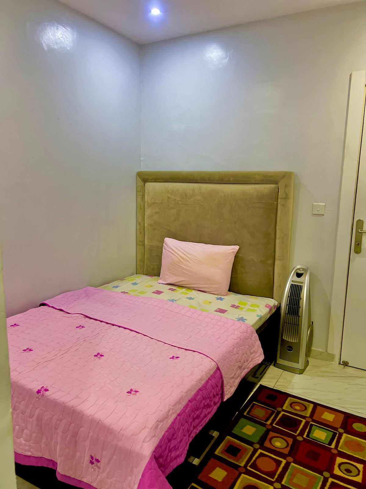 საძინებელი 3