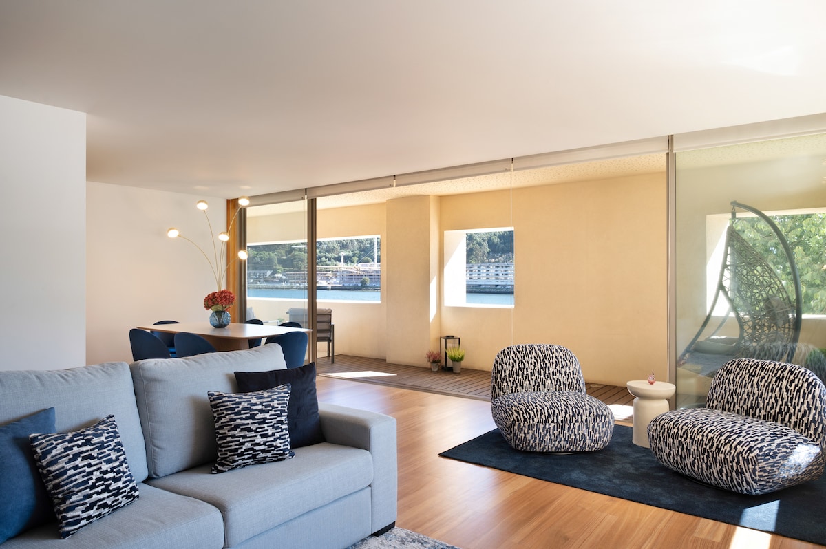 Top Airbnb: Ouro · Panoramic Douro River Views | 3BR em União Das Freguesias De Lordelo Do Ouro E Massarelos