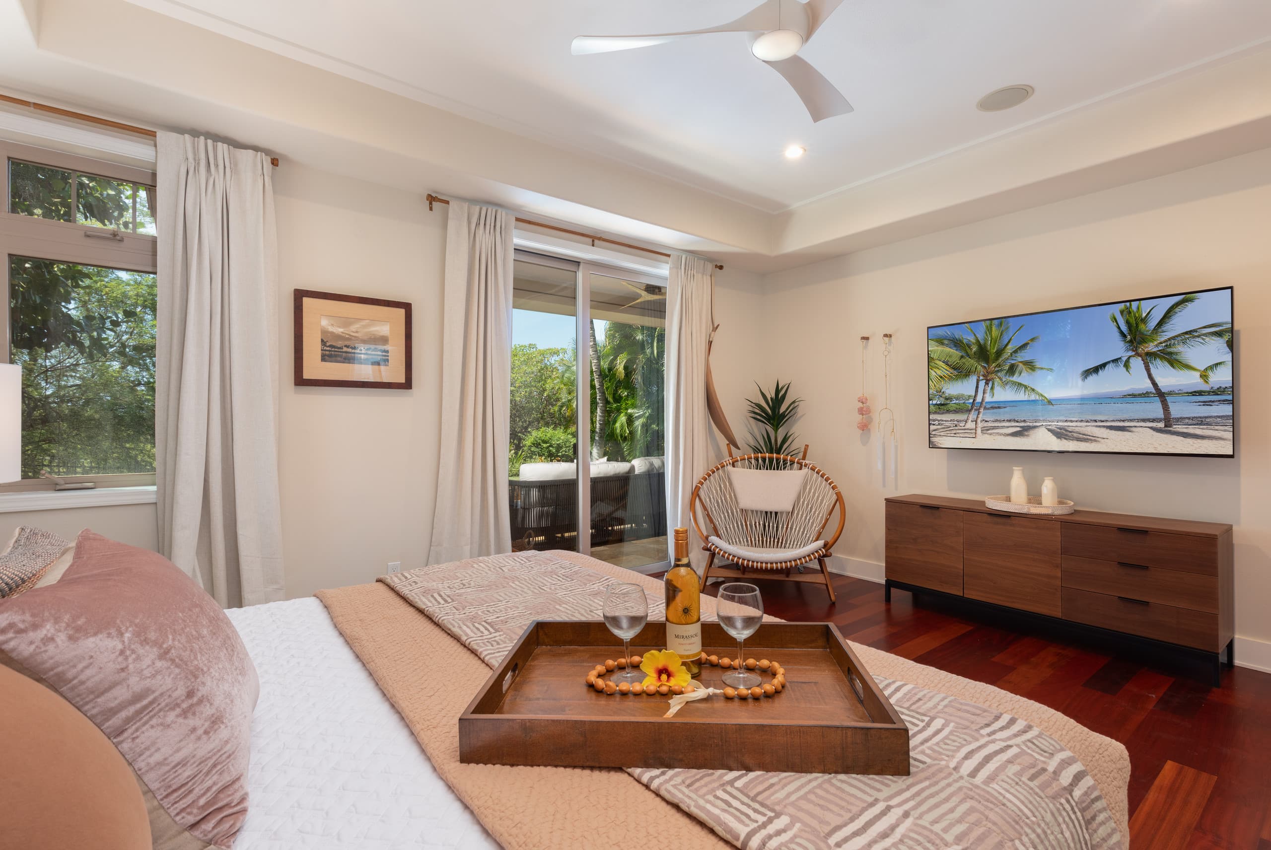 Home in Waimea · ★5.0 · 4 bedrooms · 8 beds · 3 private baths - Image 15