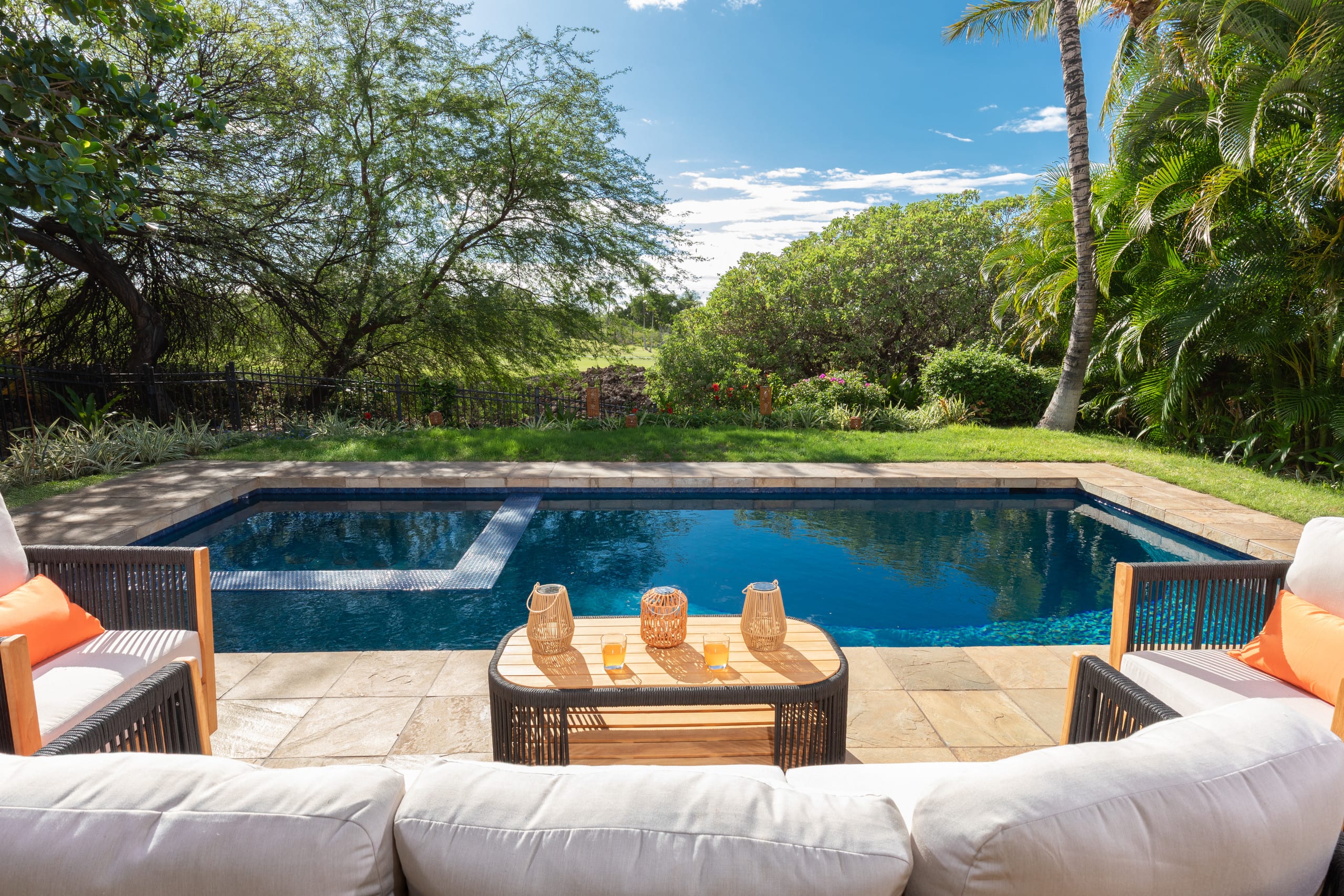 Home in Waimea · ★5.0 · 4 bedrooms · 8 beds · 3 private baths - Image 52