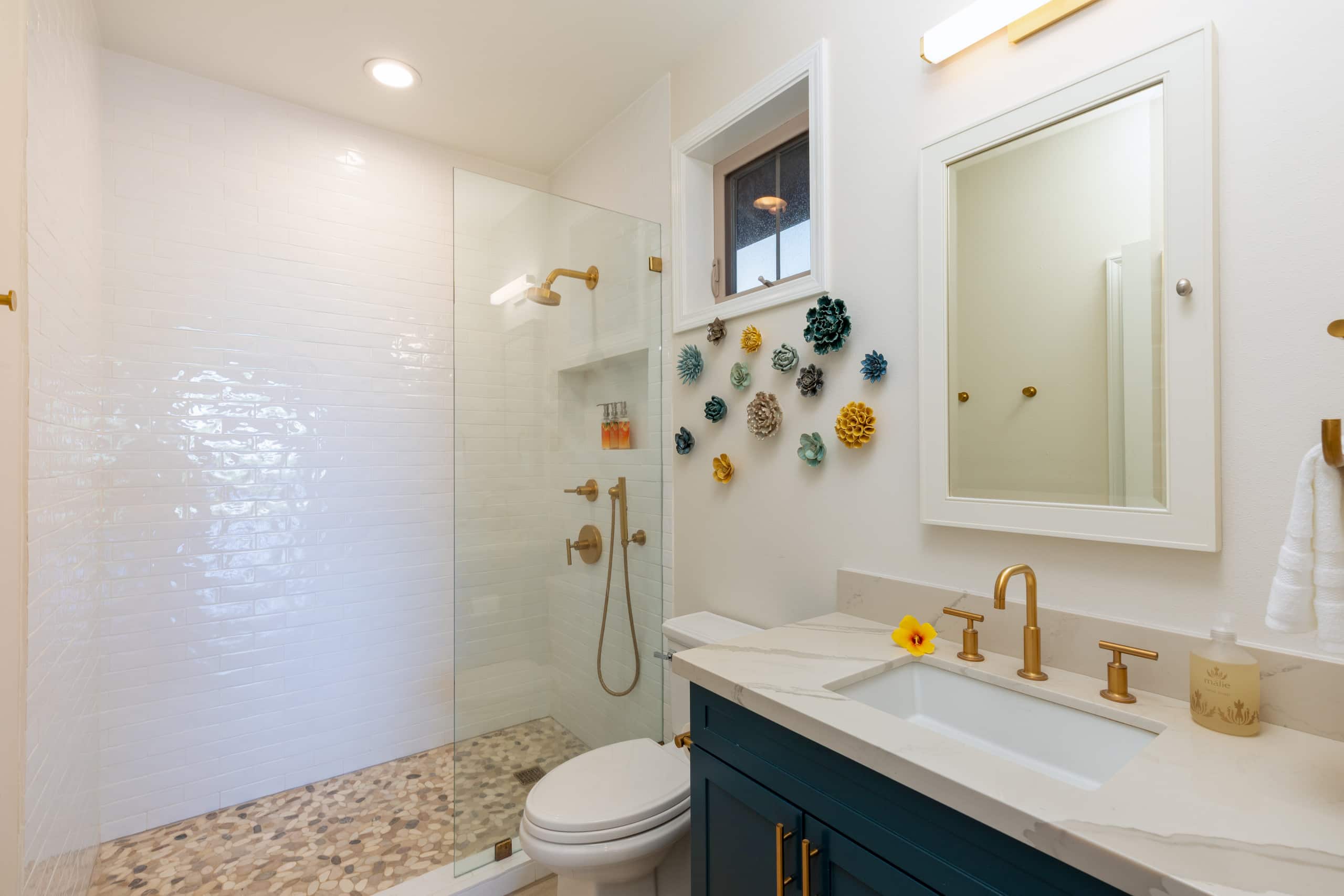 Home in Waimea · ★5.0 · 4 bedrooms · 8 beds · 3 private baths - Image 24
