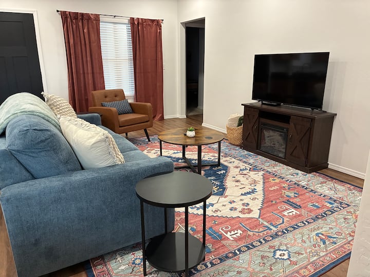 Maggie’s Place • Near Wt & Palo Duro Canyon - Canyon, TX