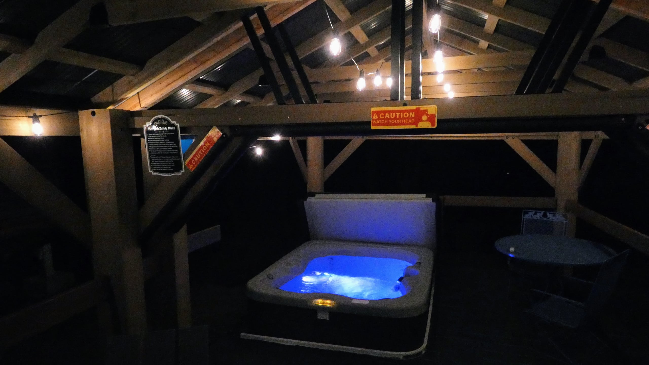 Big Kahuna Cabin (Hot Tub Getaway) -Ocean View- - Photo 31