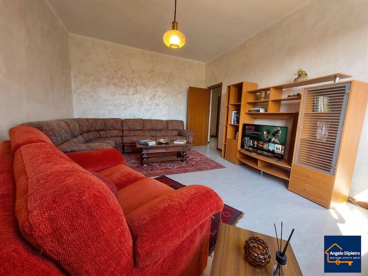 Monferrato Suite (Free Parking-a/c-wifi) - Casale Monferrato