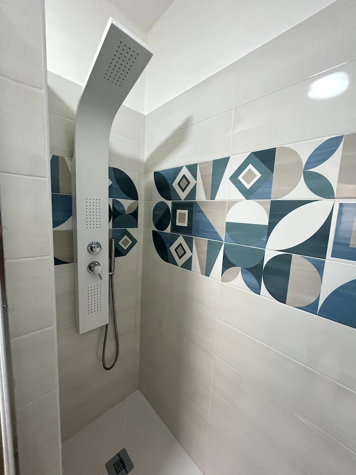 Camera Elegante - Immagine 5