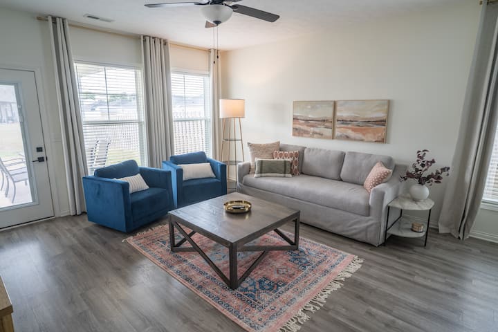 Bluegrass Nest- Sleeps 8 - Owensboro, KY