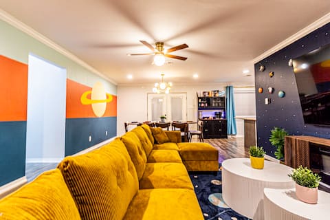 Top performing Airbnb: Space Rocket: hot tub + playground + games & more! in Near Northside