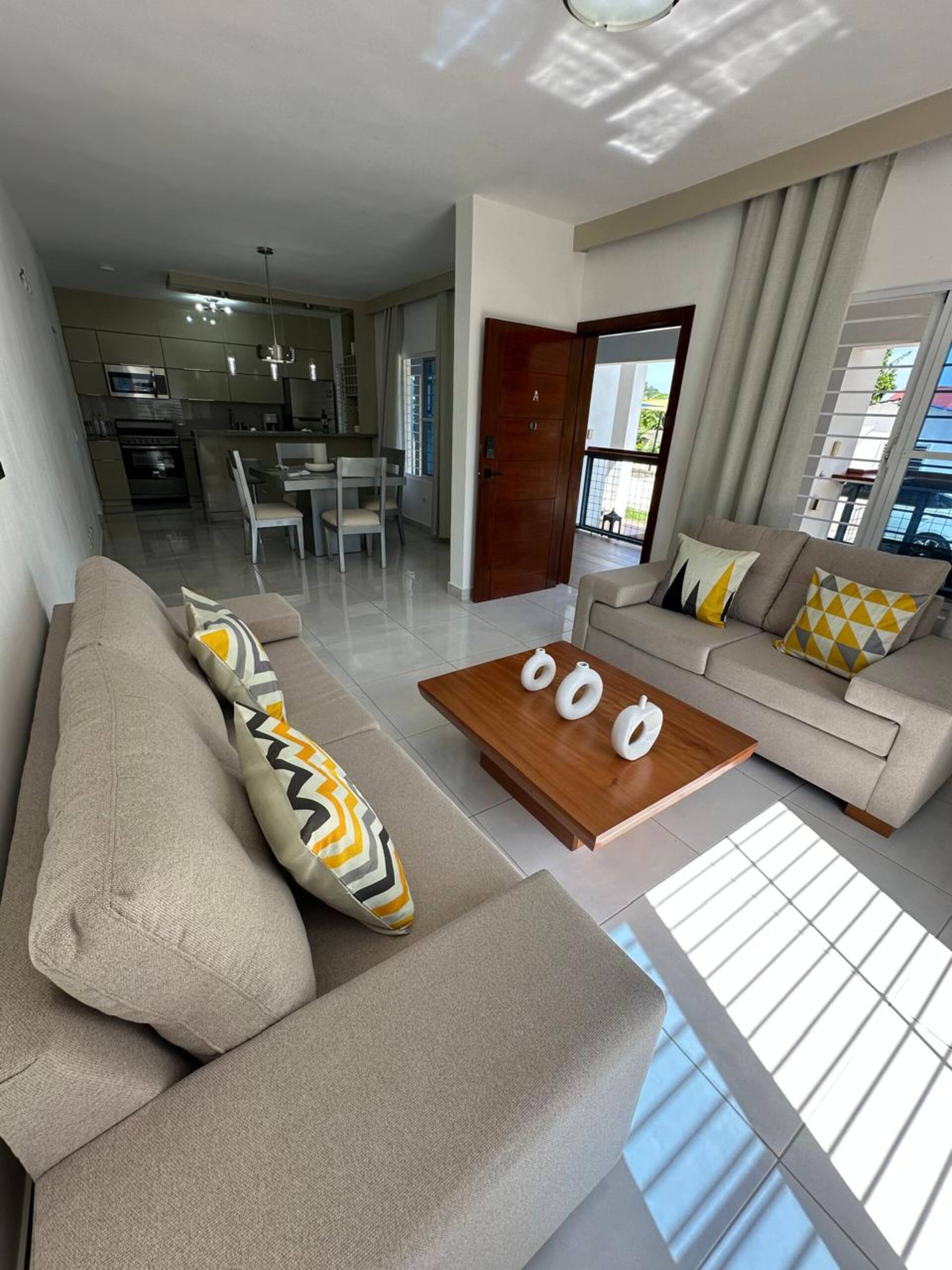 NOLUS RC Guananico Apt A
