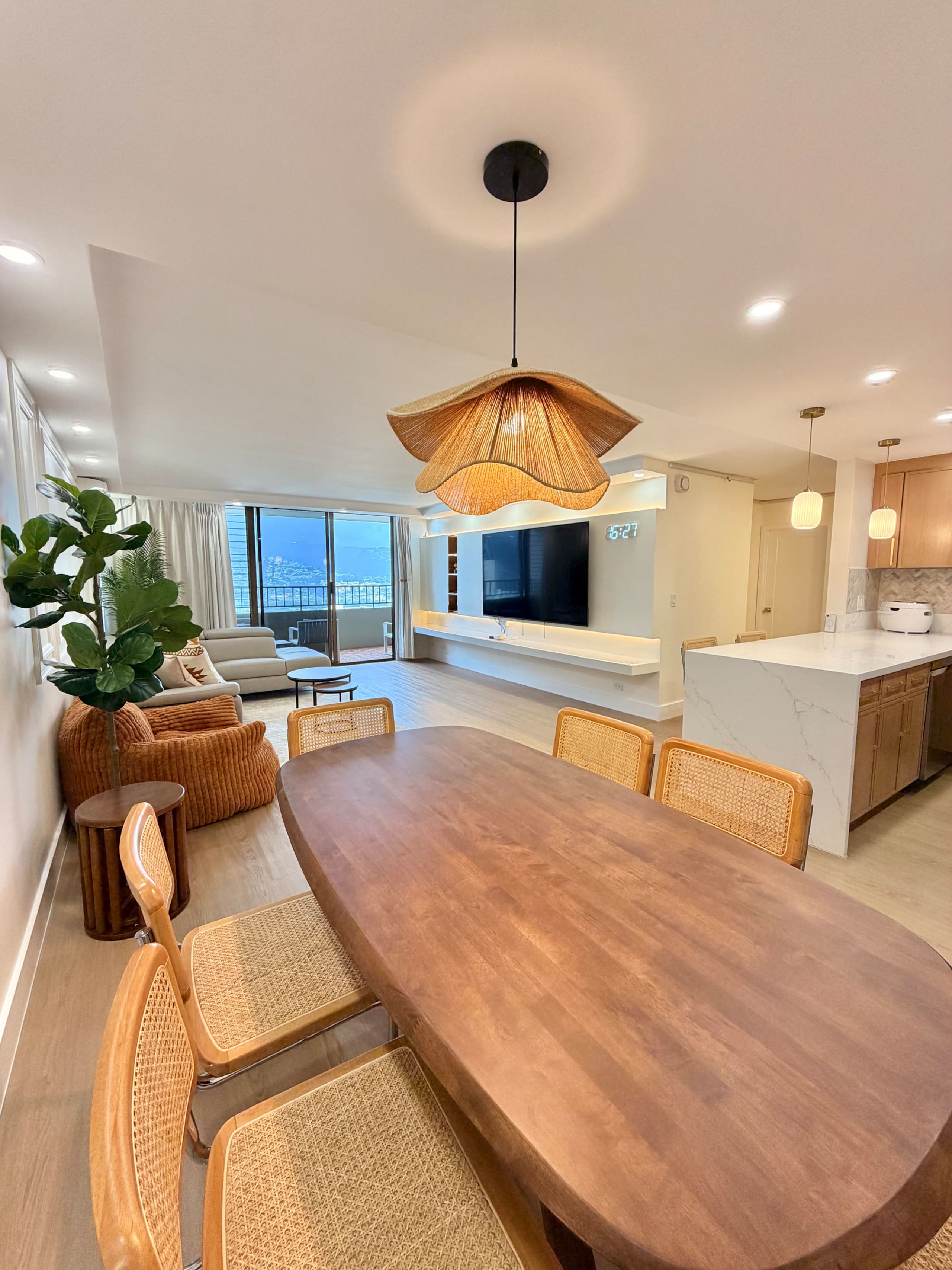 Luxury Mountain & River View Room #6ㅣ Free Parking - Image 1