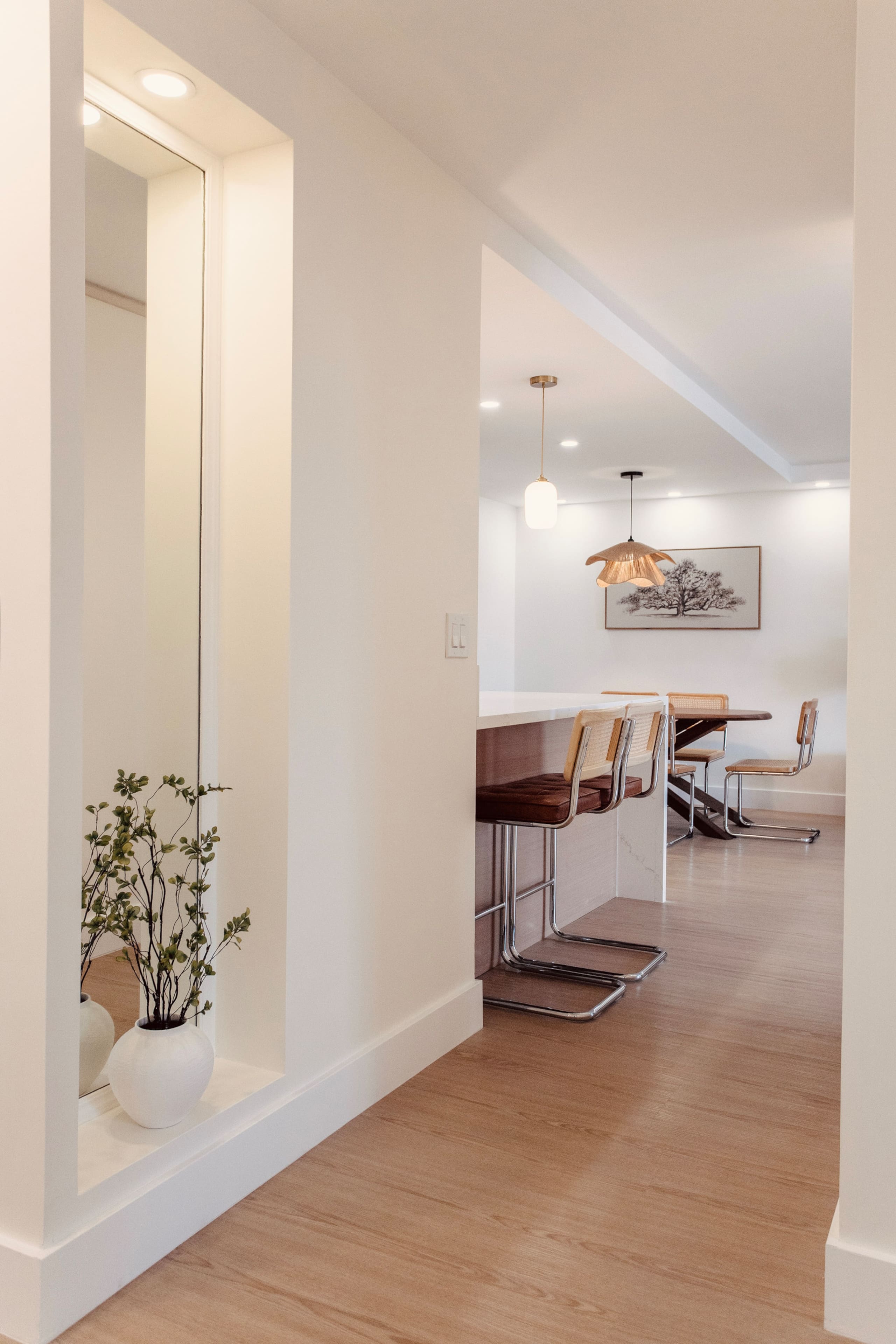 Luxury Mountain & River View Room #6ㅣ Free Parking - Image 14