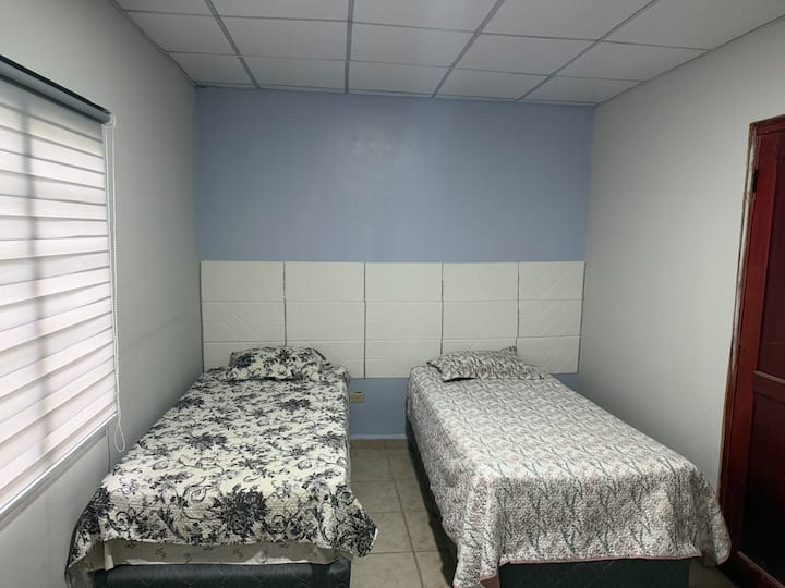 Спална соба 2