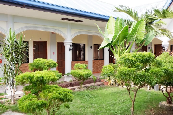 Affordable Stay. Experience Puerto Like A Local. - Puerto Princesa