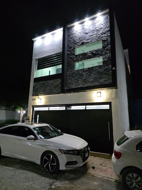 Entire House, Premium Rooms, Modern