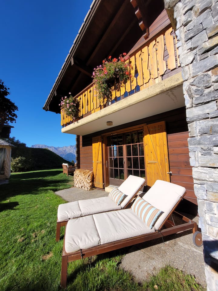 Spacious Traditional Ski Chalet With Jacuzzi&sauna - Nendaz