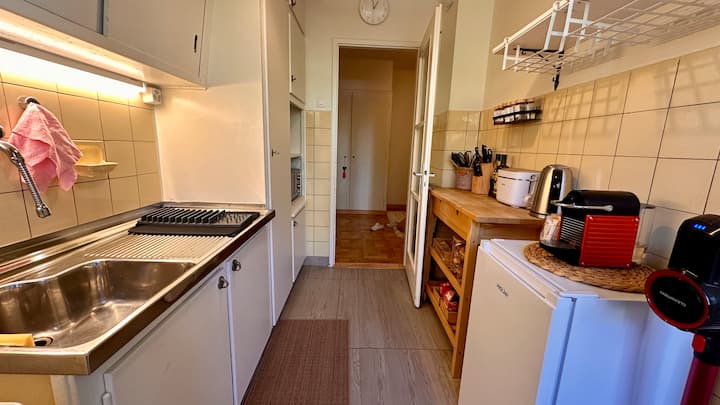 Cozy Apartment In The Heart Of Plainpalais! - Geneva