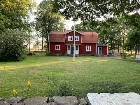 The rectory in Istad