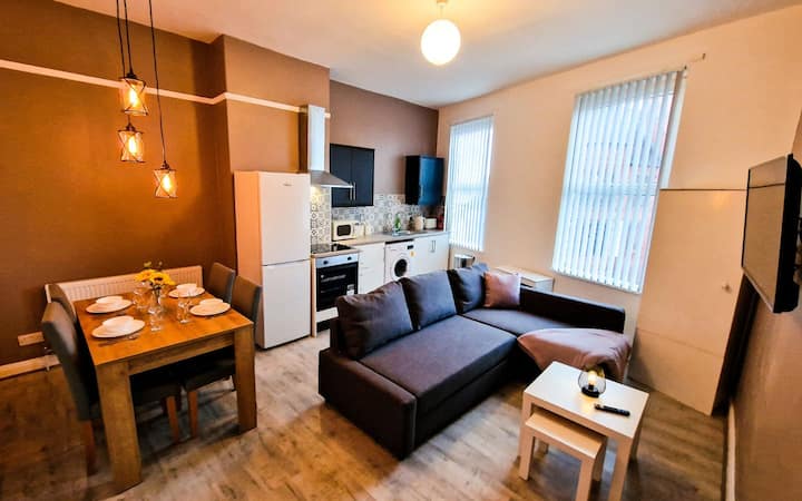 Lodginet Stays - County Cosy | 1br Flat 2 - イギリス リバプール
